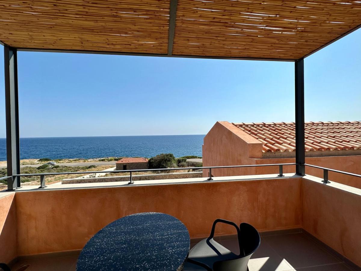 Pasithea Suites Монемвазия Экстерьер фото