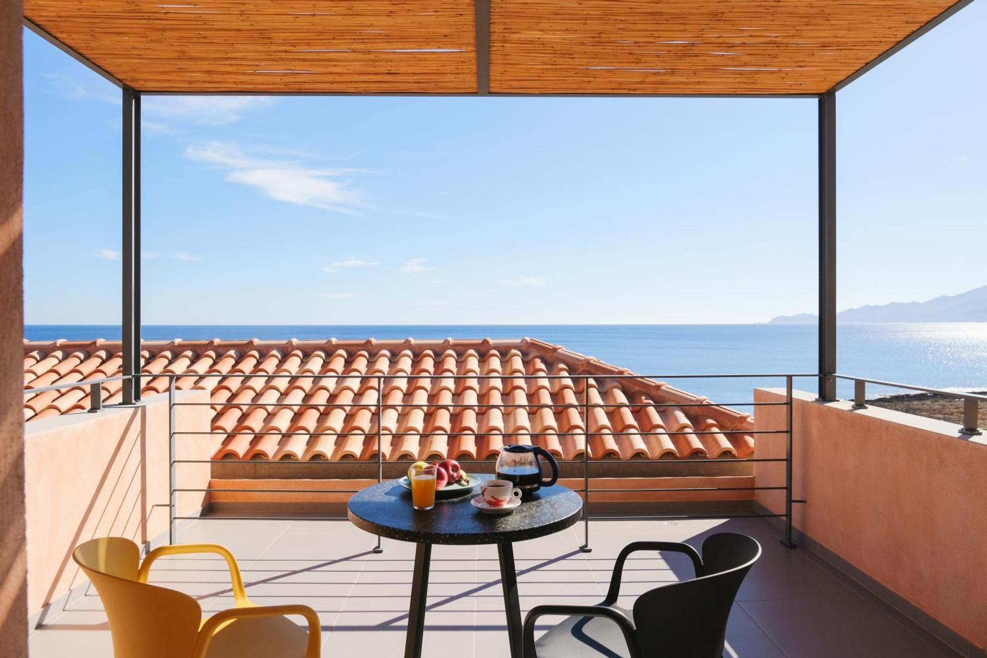 Pasithea Suites Монемвазия Экстерьер фото