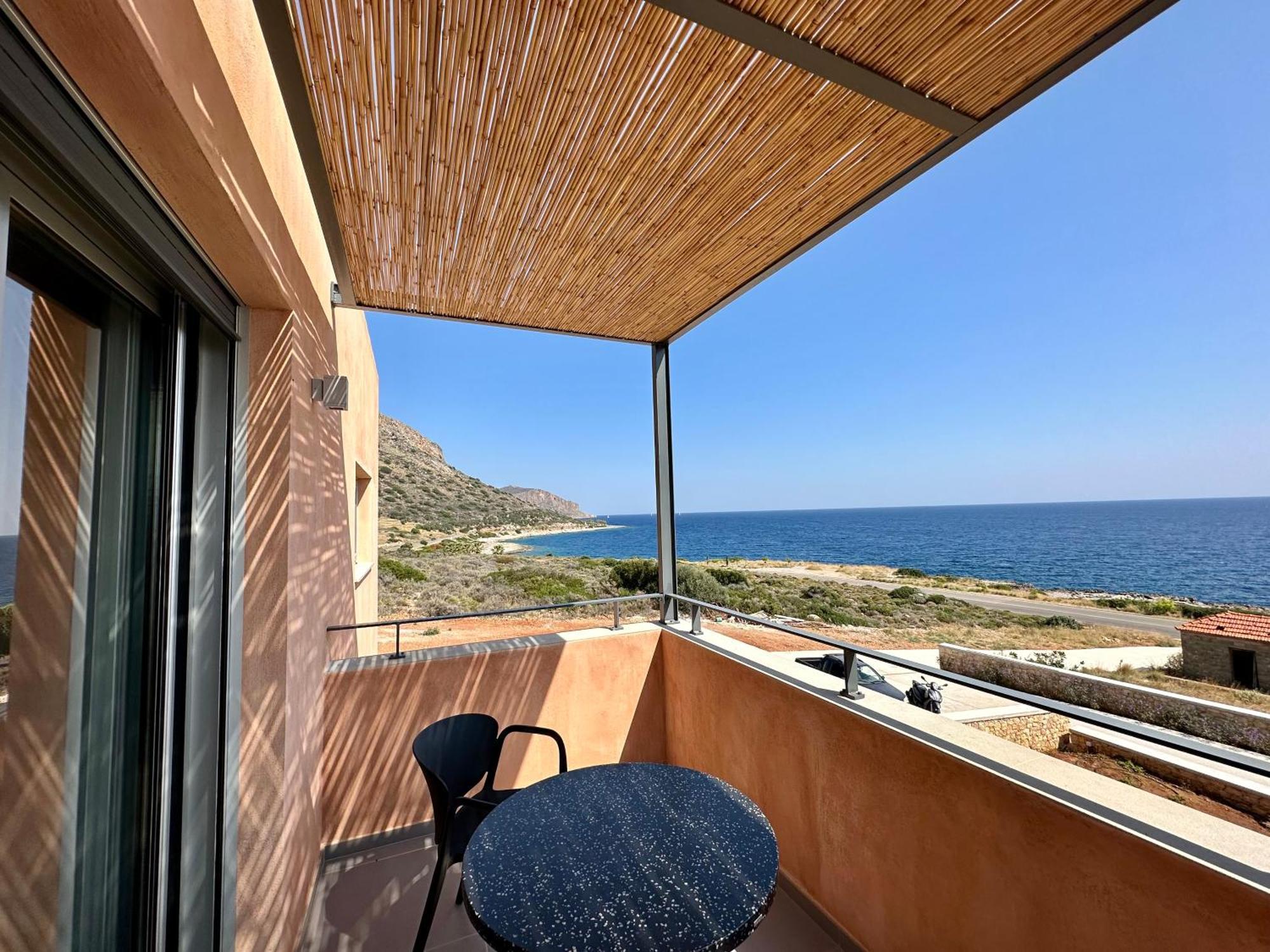 Pasithea Suites Монемвазия Экстерьер фото
