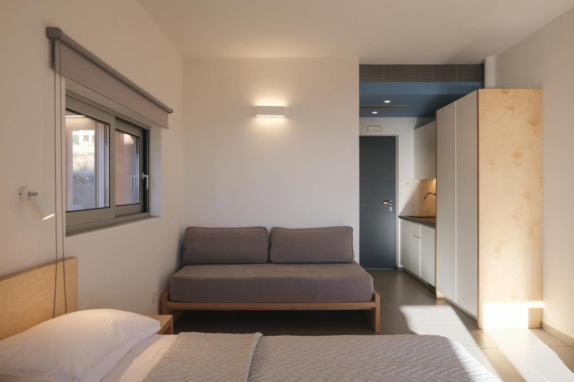 Pasithea Suites Монемвазия Экстерьер фото